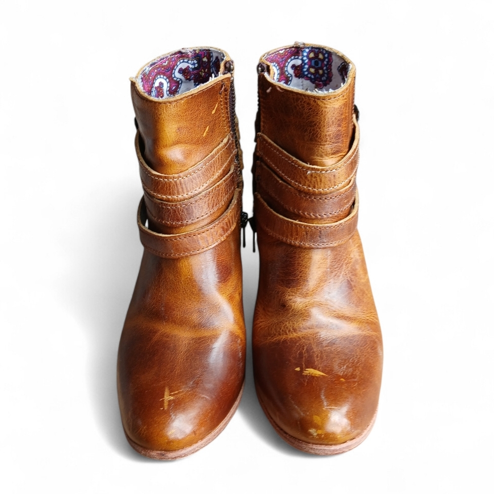 Freebird Women's Size 6 Tan Leather Ankle Booties with Buckles & Inside Zipper - Picture 3 of 10